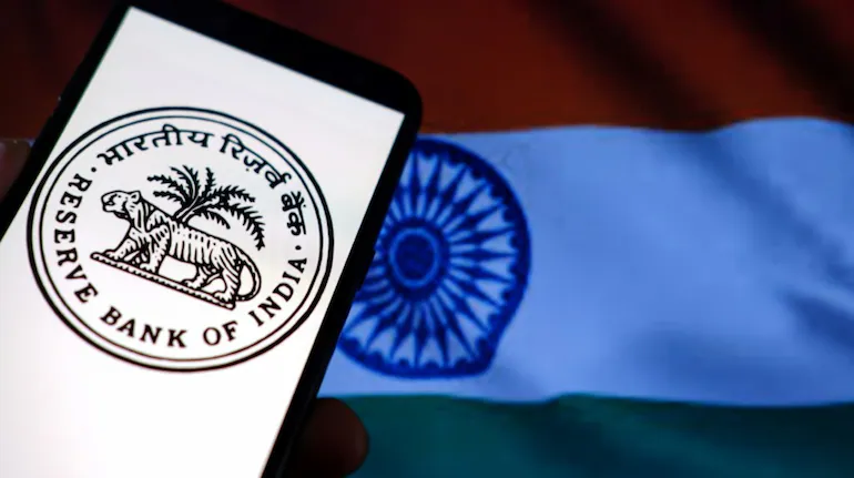 moneycontrolcom's tweet photo. #Business | RBI MPC to have new faces: PM Modi-led panel to appoint new external members by October 🏦👨‍💼👩‍💼

Tap for more updates⤵️
https://t.co/qsjaeTkNzg

#RBIMPC #PMModi #ExternalMembers #October https://t.co/kULWT4lAoI