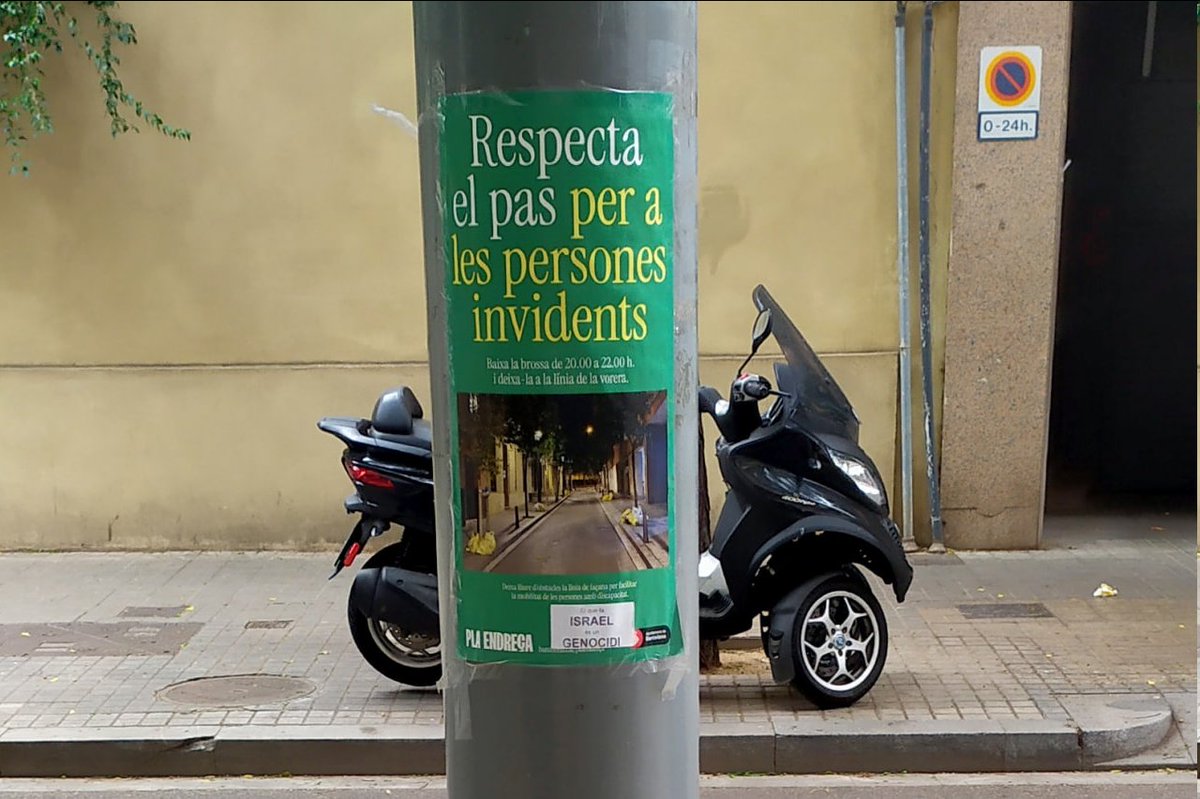 Angel_perfecto1's tweet photo. @diariARA 👩🦯portem 1188 dies denunciant el💩#PortaAPorta i en concret sobre l'ocupació en línia d façana,no és q no es pugui accedir al metro,és q no es pot anar pel carrer,i l'única cosa q ha fet el Ayto és posar cartells manipulats amb photoshop on ho prohibeix l'ordenança i a més cauen https://t.co/WijX8CHNdX