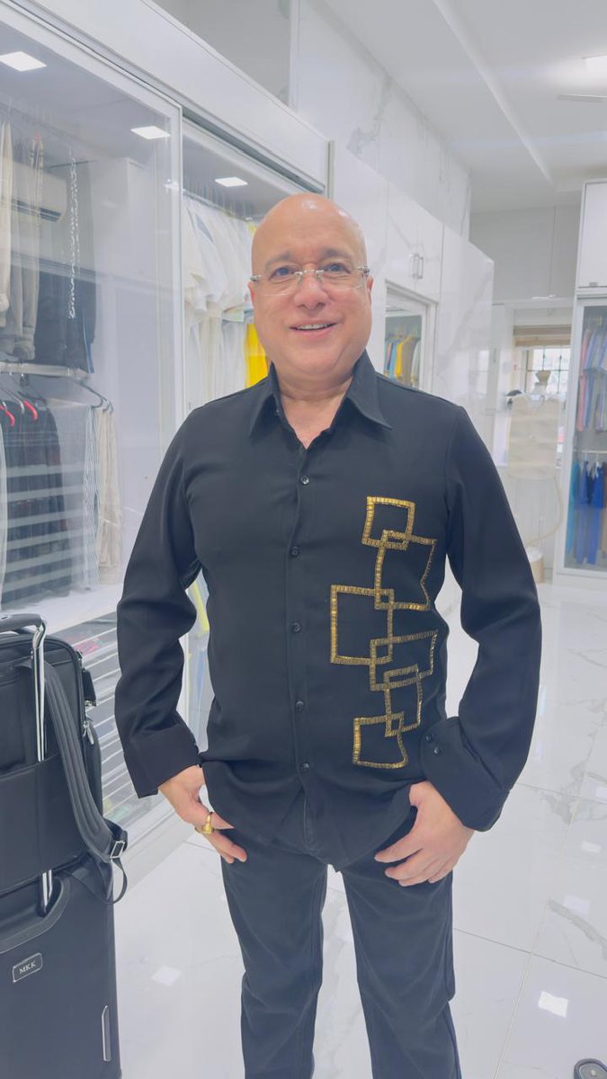 Apurva (@labelapurva) on Twitter photo Elevating style with <a href="/Kiran_Kumar_CMD/">kiran kumar</a> in Label Apurva. True sophistication! 💫
#LabelApurva #KiranKumar #LalithaaJewellery Elevating style with <a href="/Kiran_Kumar_CMD/">kiran kumar</a> in Label Apurva. True sophistication! 💫
#LabelApurva #KiranKumar #LalithaaJewellery