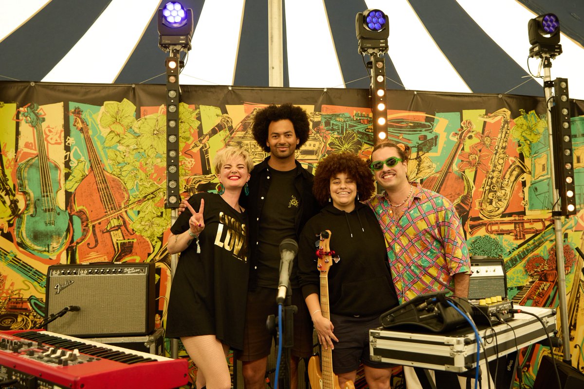 Throwback to last week's takeover at the ever awesome <a href="/weoutherefest/">We Out Here Festival</a> ✨🔥🙌

Sizzling performances from <a href="/emmajohnsonsax/">Emma Johnson</a> <a href="/1032music/">10:32 ☀️ {ten thirty-two}</a> <a href="/iamrybes/">Rybes🎹🎸</a> captured by the lens of <a href="/fepagani/">felipe pagani</a> 📸