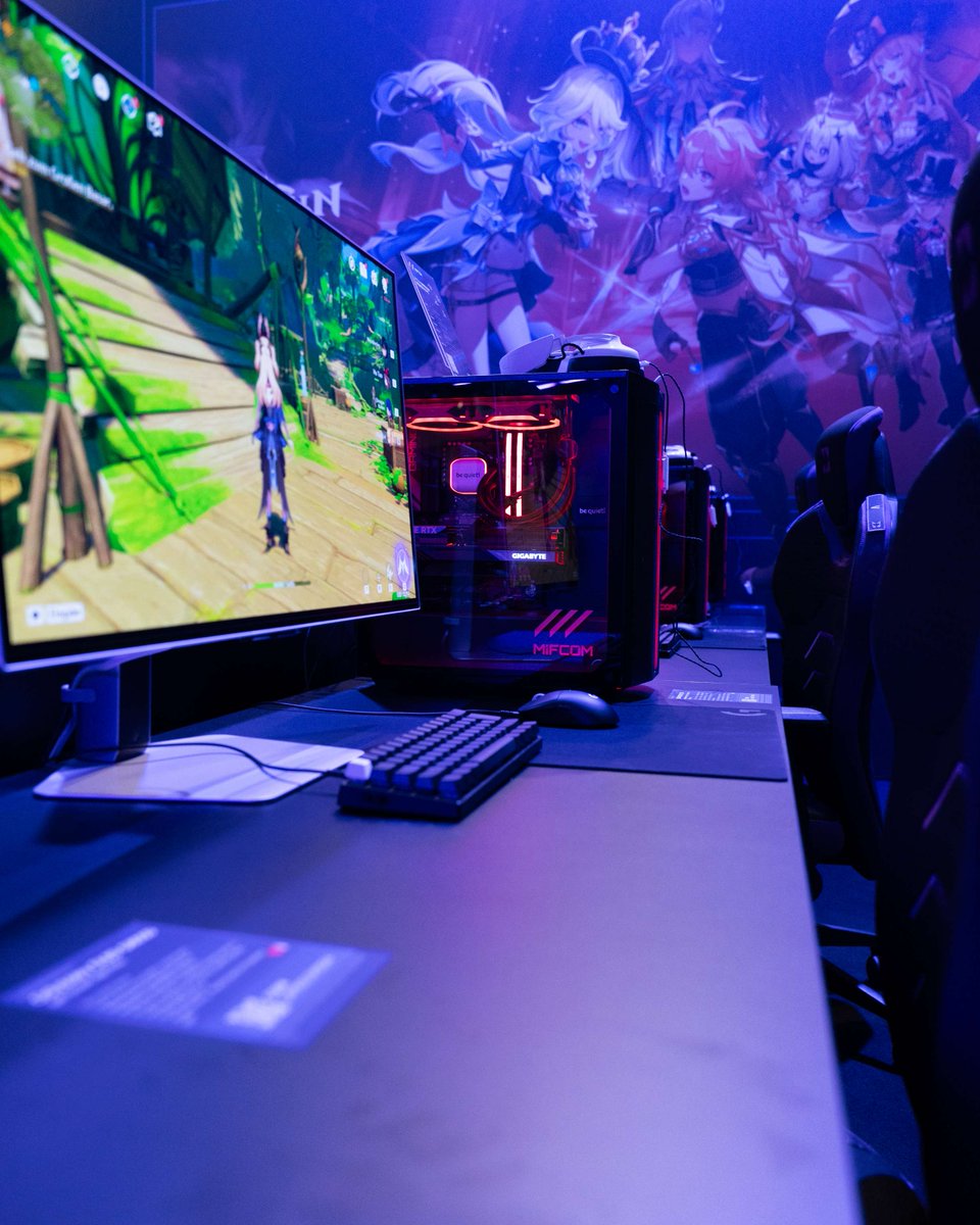 MIFcomGmbH's tweet image. Wie war Euer erster Tag auf der Gamescom?🔥
Habt Ihr unsere Systeme schon entdeckt? 🤔

Lasst es uns in den Kommentaren wissen!

#Gamescom2024 #MIFCOM #custombuild #gamingpc #pcgaming
