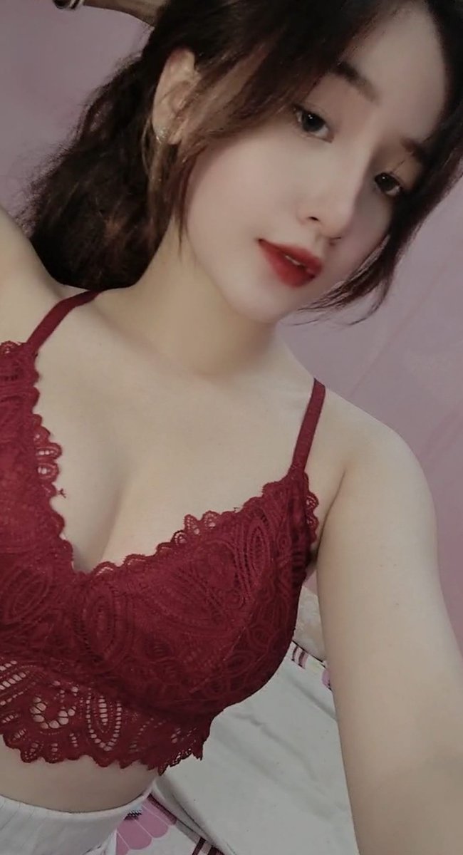 Hanna Scullin HIV-positive people may face physical, emotional, and social challenges.Hanna Scullin