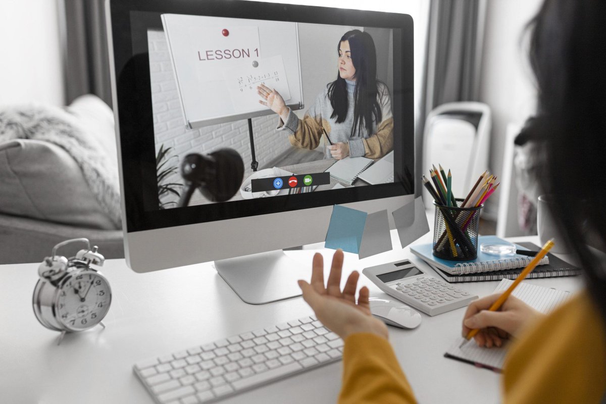 DirectIQ's tweet photo. Turn clicks into 'aha' moments! 🚀📚 Unlock the potential of email marketing for your online courses and watch your engagement soar. https://t.co/TvzAXCy9zt #EmailMarketing #OnlineCourses #EdTech https://t.co/RbWxlXL4Qy