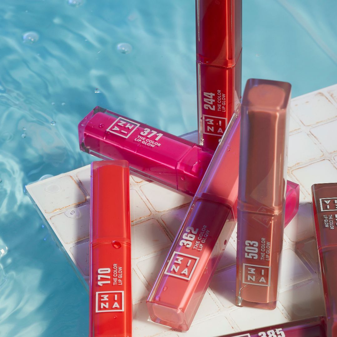 superdrug's tweet photo. Warning: Thirst trap below 💦
3INA’s Color Lip Glow is the perfect lipstick-meets-balm to keep your lips hydrated and juicy all summer long ☀️
https://t.co/BH4p1aimTz
#3INA #3INAMakeup #Superdrug. https://t.co/1F7o69JLkU