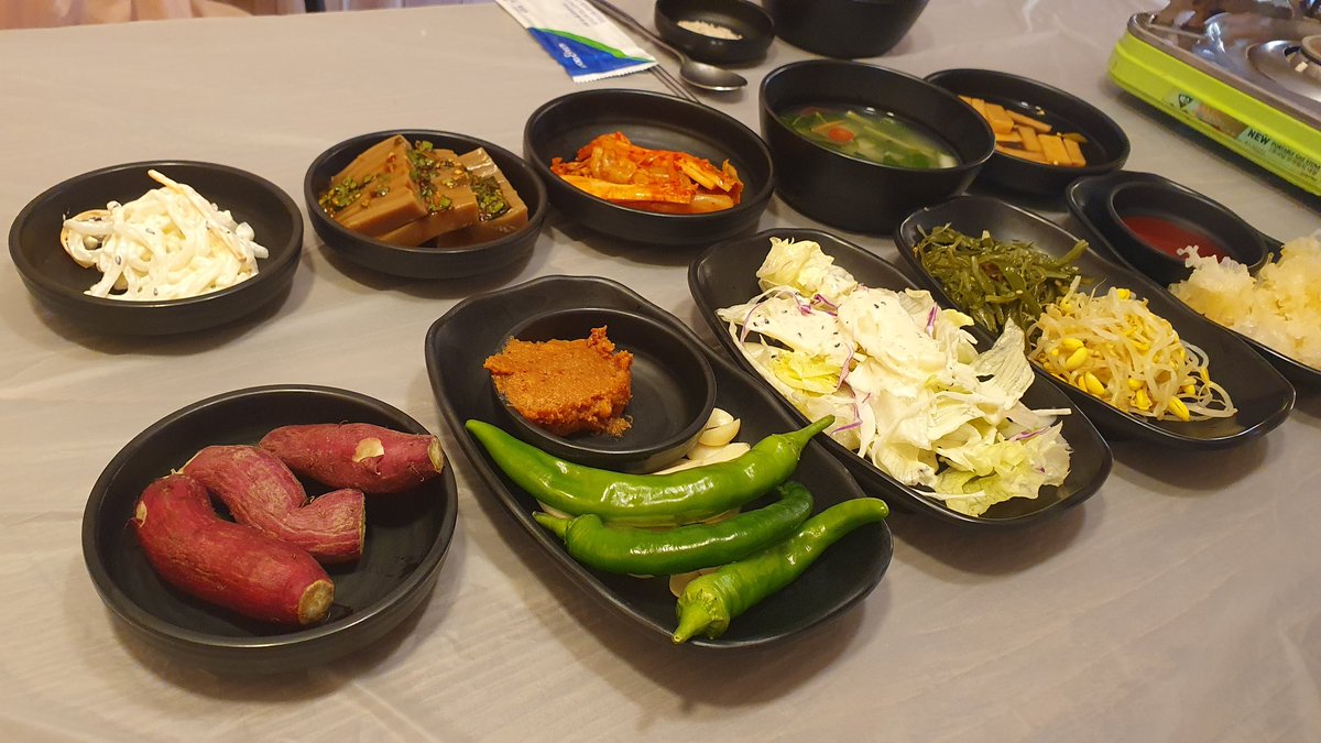 닭백숙은 우리에게 더위를 이길 힘을 준다. 🐔

#백숙 #힘 #말복