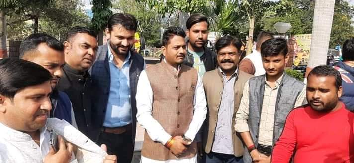 ShivamDhimole_'s tweet photo. भारतीय जनता युवा मोर्चा मध्यप्रदेश के यशश्वी अध्यक्ष आदरणीय बड़े भैया श्री वैभव पवार जी को जन्मदिवस पर हार्दिक शुभकामनाएं एवं बधाई!
मां नर्मदा जी से आपके उत्तम स्वास्थ्य और दीर्घायु जीवन की प्रार्थना करता हूं!!
@vaibhavpawarmp @Dr_NeelamV @vaibhavpawarofc @MPBJYM https://t.co/YRSDaaRPvK