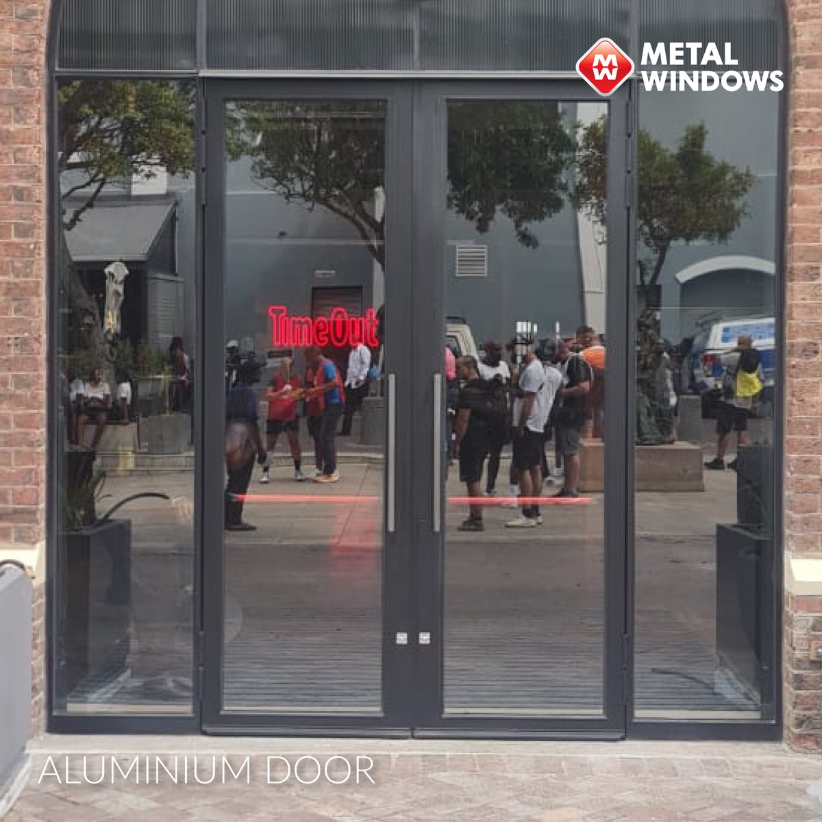 MetalWindows1's tweet photo. Metal Windows custom-designed and installed this black aluminium entrance door for the Timeout Market in the V &amp; A Waterfront. For more info contact Metal Windows at 021 448 4333 or email info@metalwindows.co.za.

#aluminiumdoor #aluminium #customdesign #capetown #metalwindows https://t.co/Q38rGiMpRP
