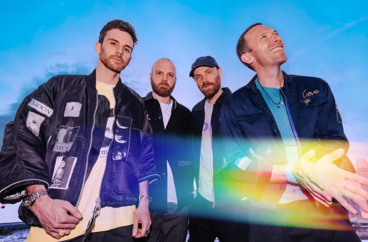 LovingGuiM's tweet photo. Coldplay just dropped "We Pray" with Little Simz, Burna Boy, Elyanna &amp; TINI, giving us a taste of their upcoming album Moon Music out on October 4th. With a world tour breaking records and a commitment to sustainability. https://t.co/GC41Qqoyi7
