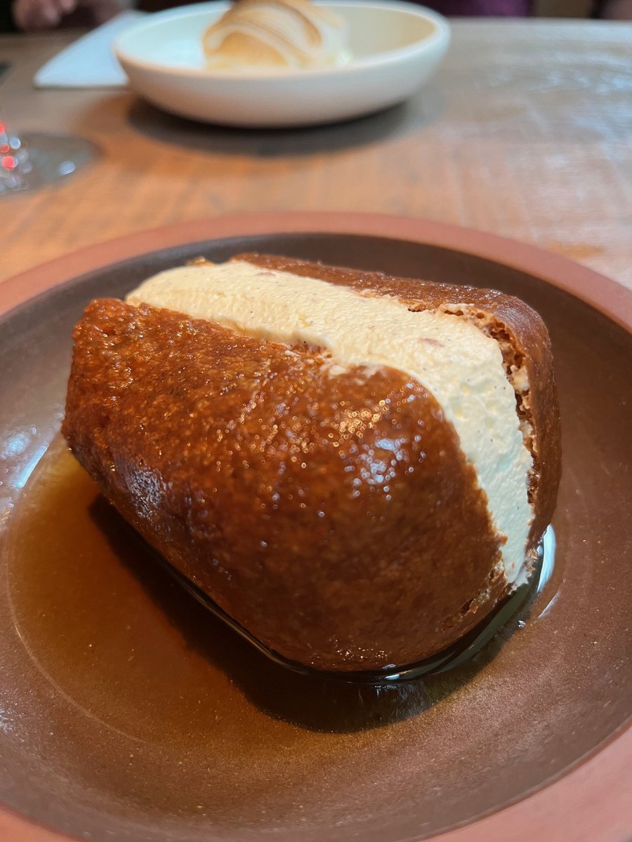 They know how to make a sauce – and a rum baba
Lita restaurant

#London #Marylebone 

litamarylebone.com