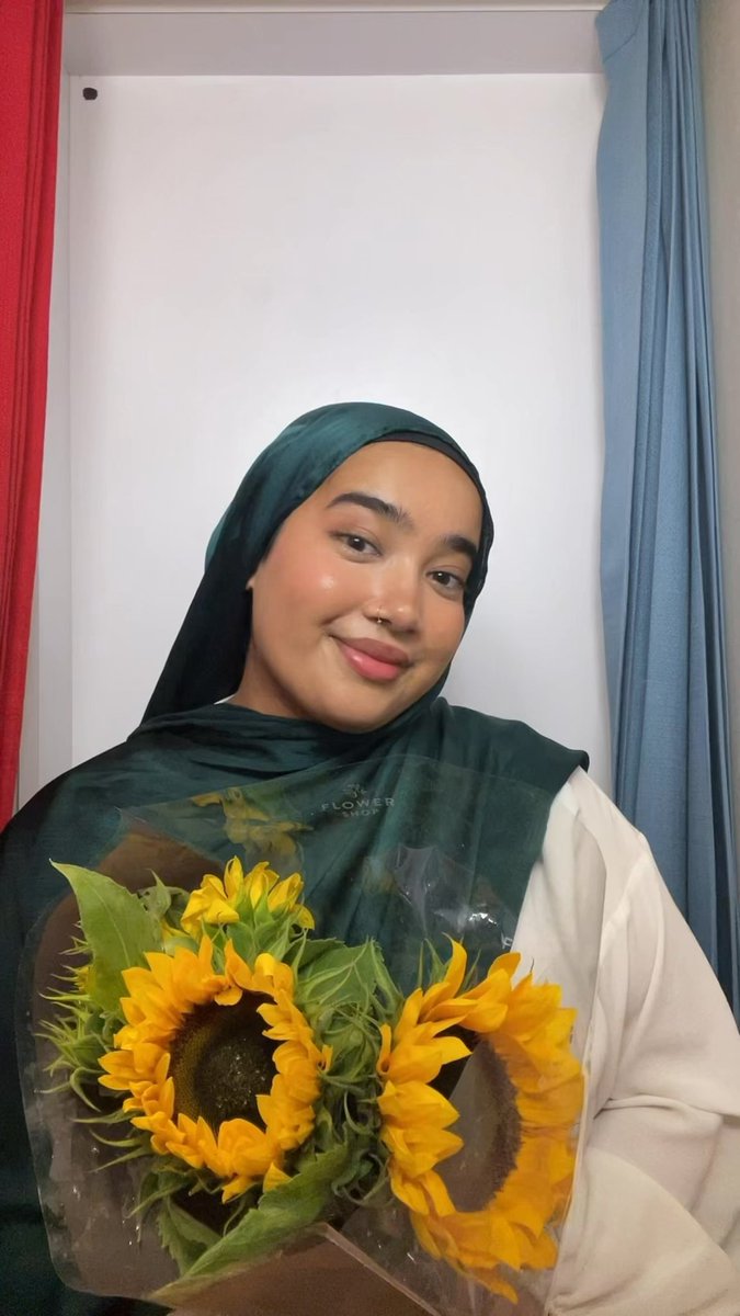 Dr Maliat (Ramisa in emails) 🍉 tweet media