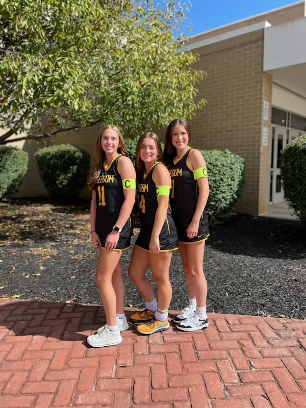 Introducing our 2024 Captains! Aly Laubach, Carly Kuehner, and Bayden Hancock! 🏑💛🖤✨