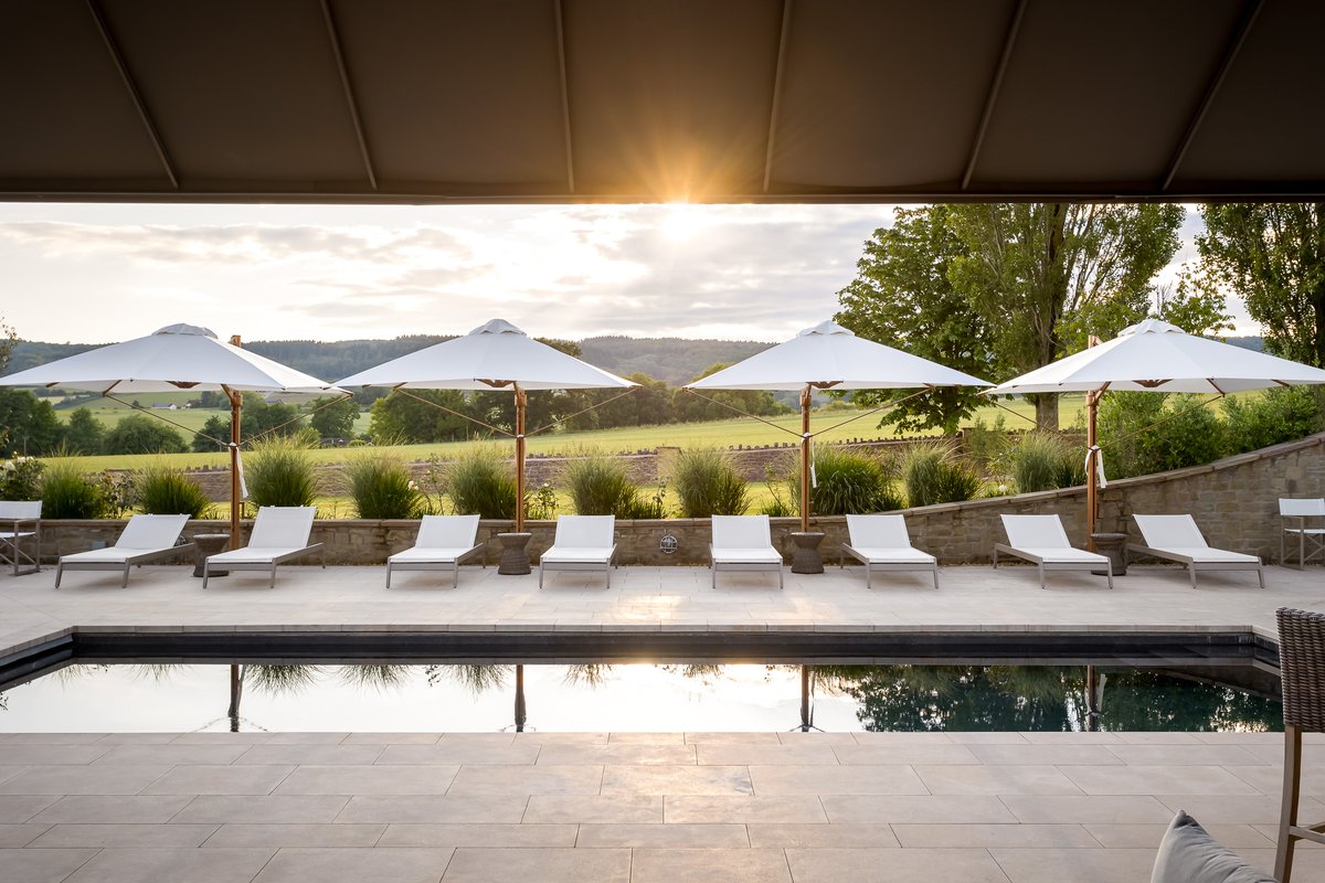 Apex_ArchLtd's tweet photo. We've recently completed this beautiful project with a natural pool, and complimentary contemporary building. The landscaping really helps to finish off the project and the clients have created the most wonderful space to enjoy with friends and family.

https://t.co/BtCmI5wdOd https://t.co/g0enhezrmz