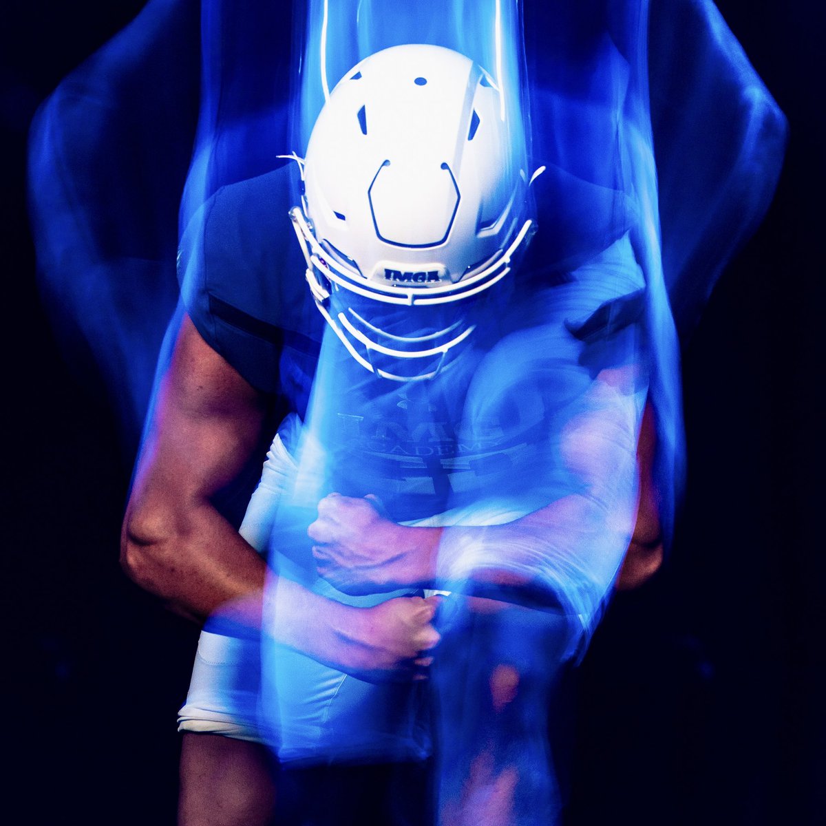 PrestonJCareyPJ's tweet photo. The 99 Legacy — #IMGNational 
#KeepWorking #GrindNeverStops 
#ProtectTheBrotherhood 
:
@Andrew_Ivins @JeremyO_Johnson @ChadSimmons_ @BrianDohn247 
@MohrRecruiting @RivalsFriedman 
@samspiegs @SWiltfong_ 
@CraigHaubert @TomLuginbill 
@AWilliamsUSA @ErikRichardsUSA @stevequinnFBU @Zack_Poff_MP 
@Rivals @On3Recruits @247recruiting @247Sports @KMaherNews12 @jared_valluzzi @WillDiamond_3 @adamgorney @RivalsWoody @RustyMansell_ @EdOBrienCFB @BrandonHuffman @AllAmericaGame @TheUCReport @AABonNBC @JohnGarcia_Jr @GregSmithRivals @MarshallRivals @TheUCReport @GregBiggins @AllenTrieu @247Hudson