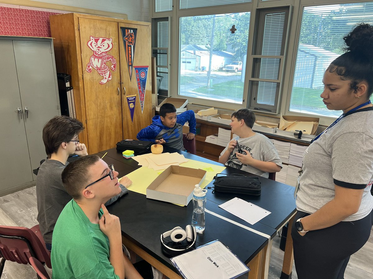 Mrs. Conrad tweet media