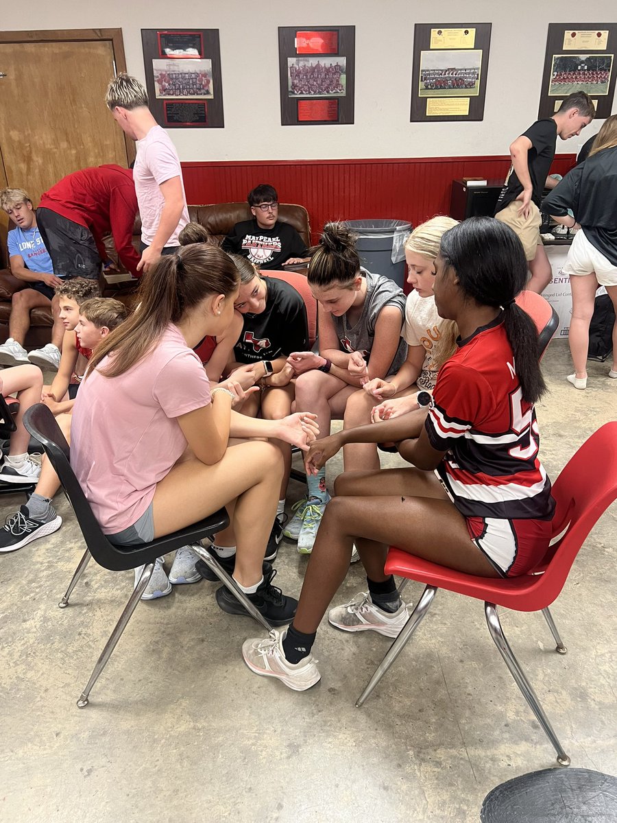 MaypearlFB's tweet photo. Student athlete Bible study had a great turnout on week 1! So thankful for @CoachesOutreach providing curriculum for our young people! https://t.co/KRMsOYTa0q
