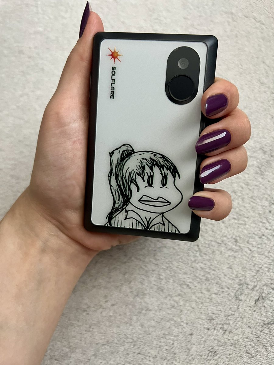 honey8bb's tweet photo. Seems like I did my nails in time to showcase my precious gift hehe 💟

Thank you so much @solflare_wallet for my custom @KeystoneWallet, both amazing teams 🙌🏻

I’ve been wanting a Keystone for a long time and now I finally get to try it 🥹 in depth review coming soon! https://t.co/sdqP5TPK8h