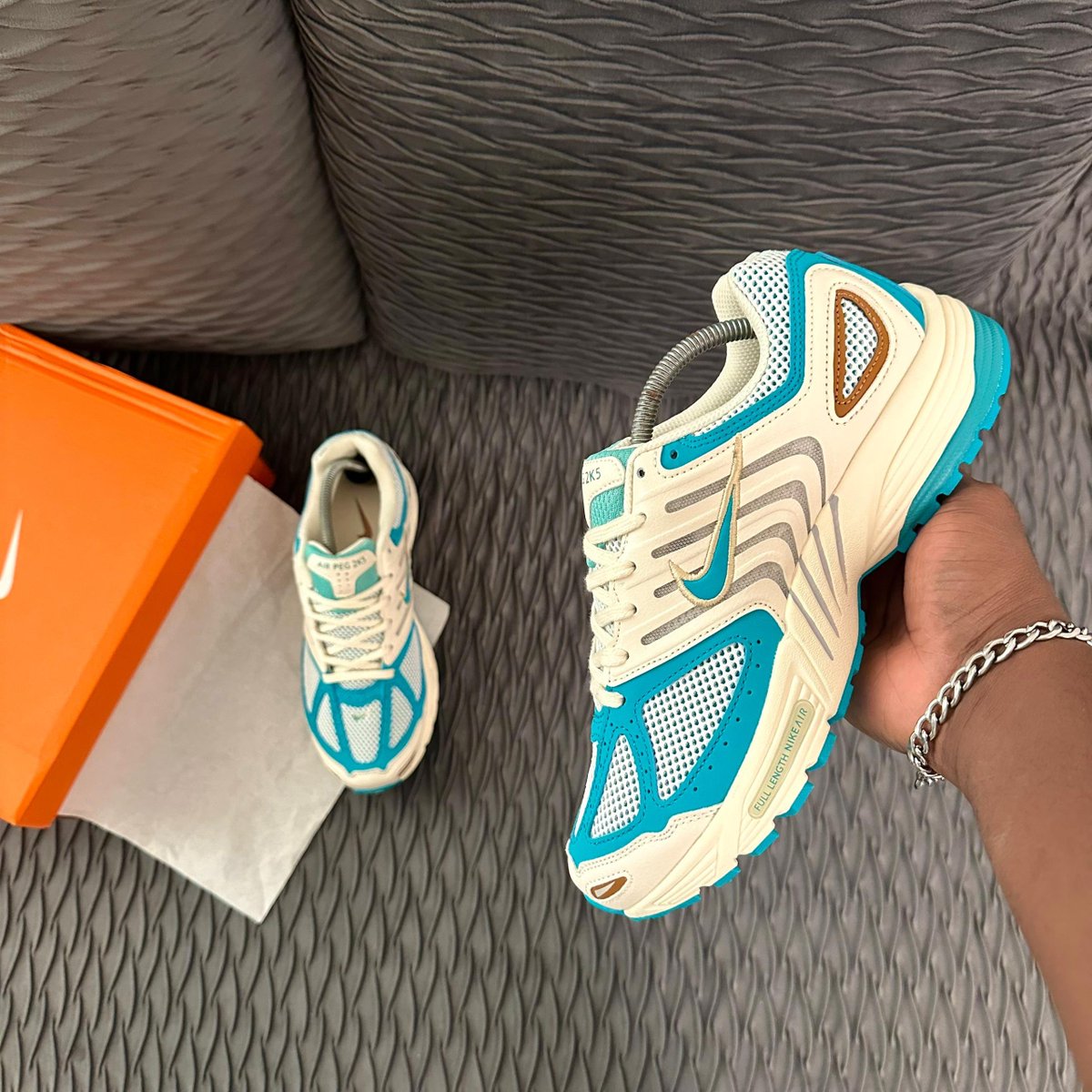 ShoeGuyOtis 💯 (@shoeguyotis) on Twitter photo 