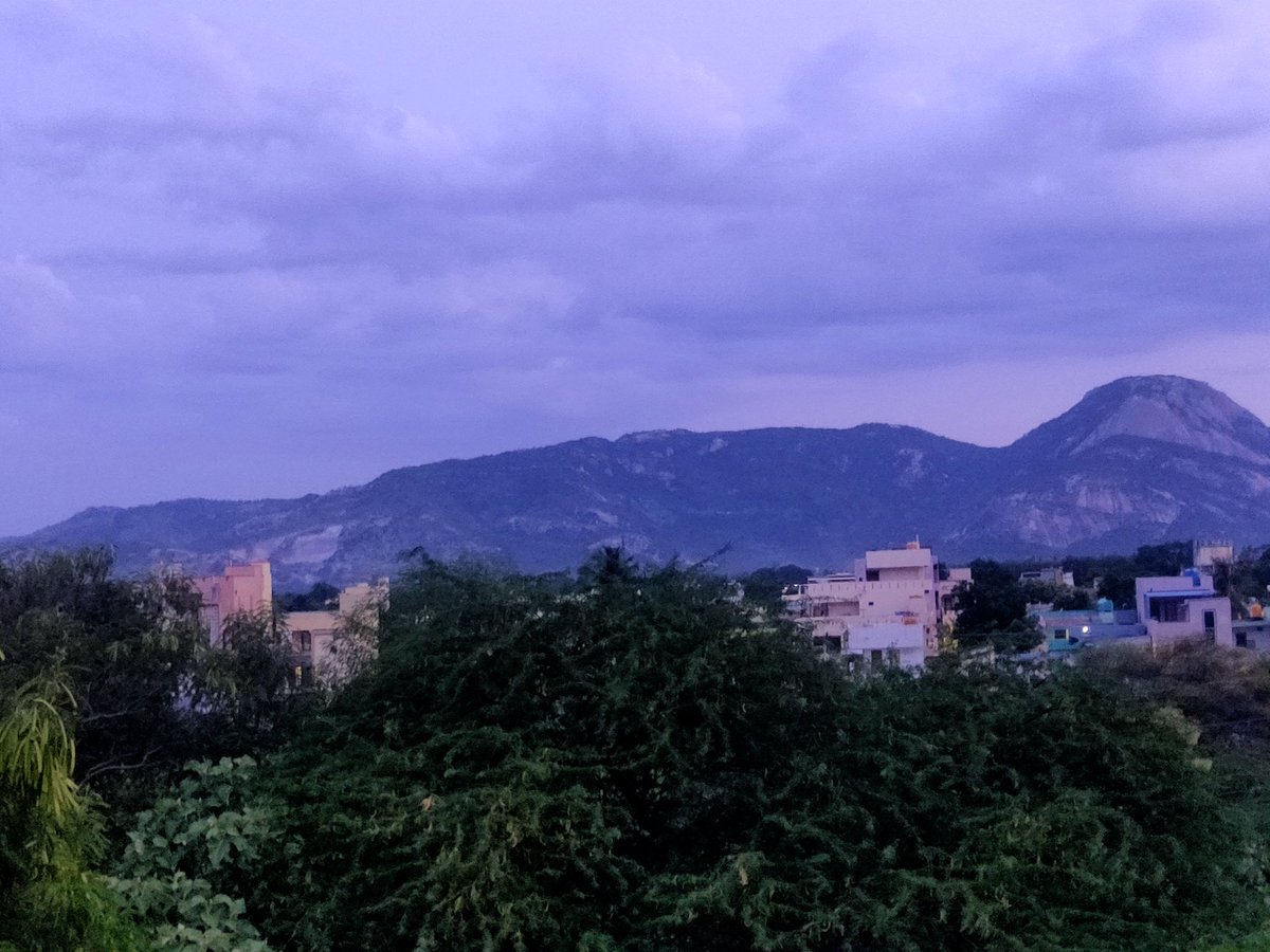 kavitha_55's tweet photo. @NGTribunal @AndhraPradeshCM @AndhraPradeshCM @annamalai_k @APEnvFor please save the hill from blasting happening backside of vakulamatha temple near tirumala hills https://t.co/LwdR6wJQuc