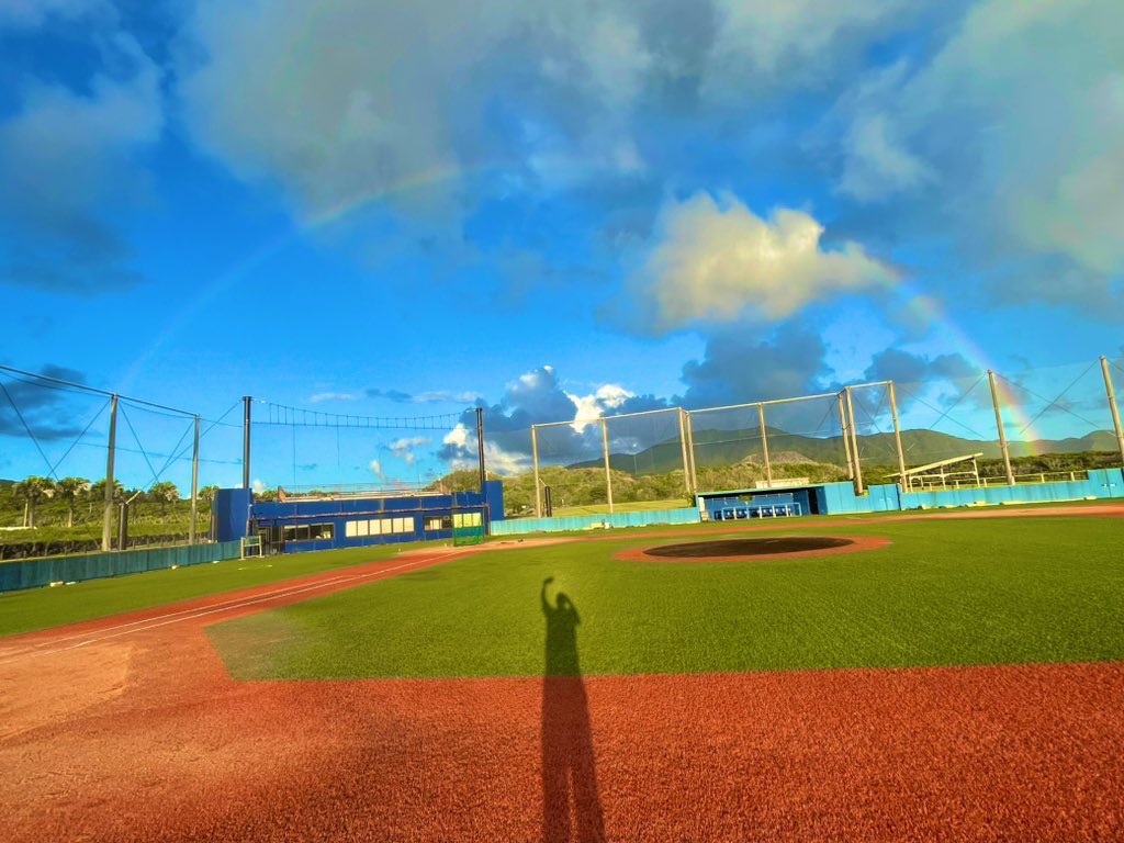 8jojima2110's tweet photo. たくさんの拡散ありがとうございます！
甲子園決勝に行った関東第一のいる
東東京大会に八丈島から参加してます！この夏は3回戦神宮球場まで勝ちました
新入生来て欲しいのでお願いします

虹がでる夢の島の球場から
夢の舞台を目指しましょう
ちなみにブルペンも良いです！
#八丈島 #高校野球 #甲子園 https://t.co/nbeBoWzmzR