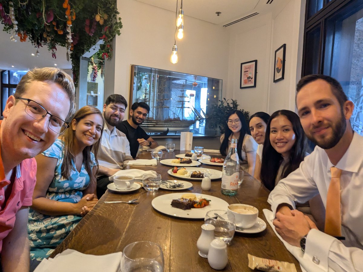 FiddlieTech's tweet image. Celebrating one year of Fiddlie with an amazing team 🎂🎈 It went by so fast as we&apos;ve been busy building projects from consumer electronics to health tech and industrial design! 🎉