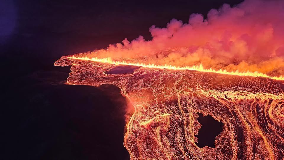 Volcaholic 🌋 tweet media