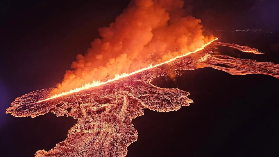 Volcaholic 🌋 tweet media