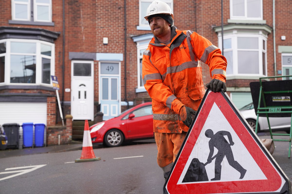 Due to #StormLilian, a number of trees have fallen on roads across Trafford this morning. 

Our teams are working as quickly as they can to assess the situation, remove fallen trees and clear debris.

We appreciate your understanding as we deal with the aftermath of the storm.