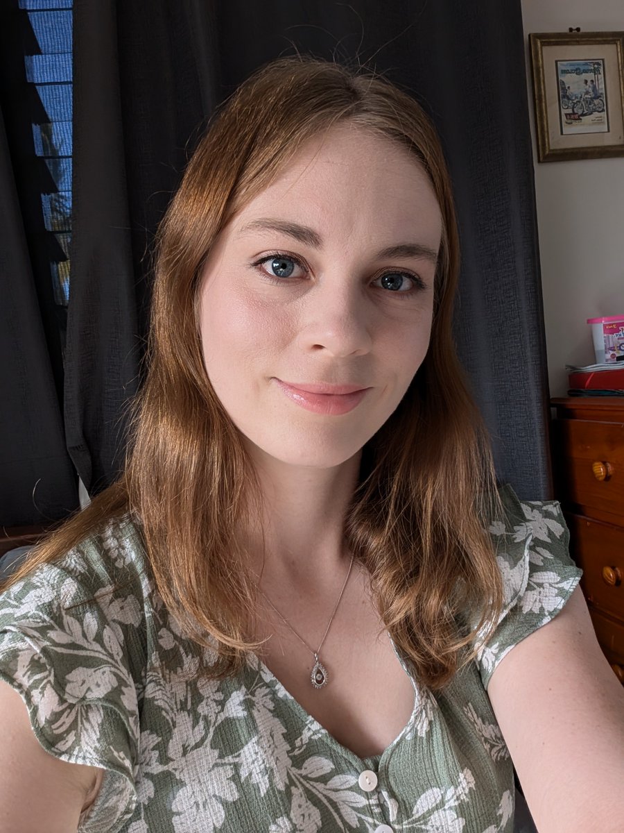 Christina Jane tweet media
