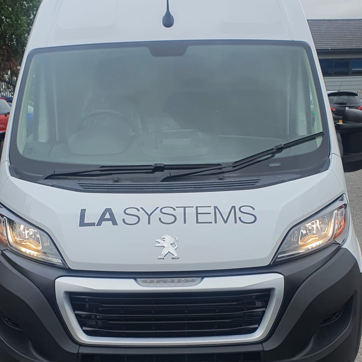 LA Systems tweet media