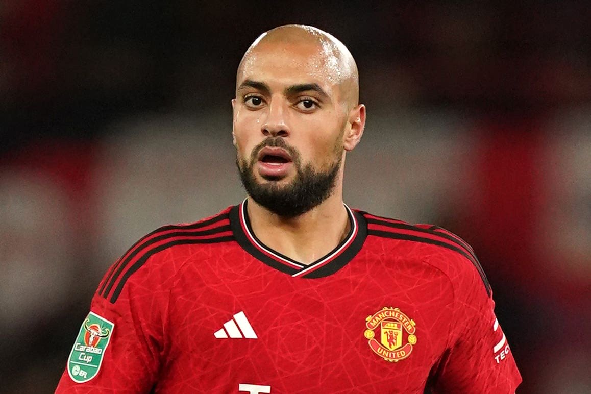 _unitedfocus's tweet photo. With concern about Manuel Ugarte’s progressive passing ability and a price tag of 50m. 

Isn’t is it wise to reconsider Sofyan Amrabat who ended the season strongly for United, has good passing range, and costs 20m? https://t.co/w0bouO2sgF