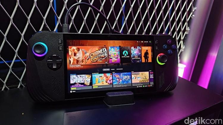 detikinet's tweet photo. #Foto Main game bakal makin seru! Asus ROG Ally X dibikin makin gacor nih, detikers! 🎮😆

Kepo kayak gimana? Yuk lihat fotonya!

>> https://t.co/tX4fkZL12q

Foto: Panji Saputro/detikINET

#detikinet #asus #asusrogally #asusrogallyx #rogally #hargarogallyx #fotoinet #fotodetikcom https://t.co/DnV2Uayg4F