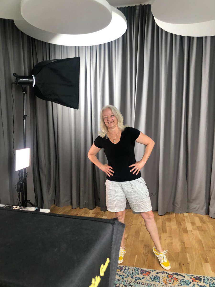 Passage2Pro's tweet image. Our CEO, @AQCoachTina, is currently recording our next e-learning course, “Job Hunting in Sweden’s Life Science Sector,” with @LifeSciSwe.
#elearning #elearningcourse #lifescience #lifesciencecareers #careercoach