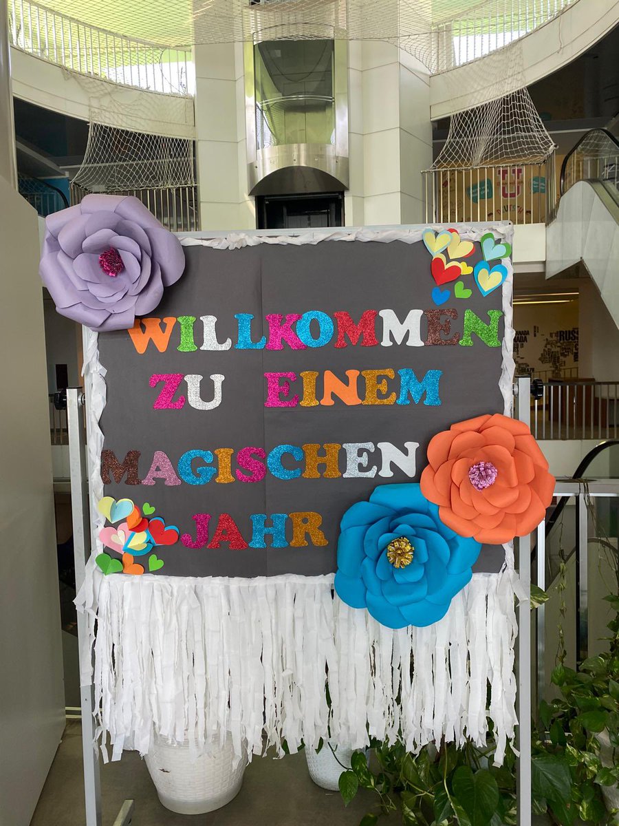 Yabancı Diller Zümremiz 2024-2025 Eğitim-Öğretim Yılı için hazırlıklarını tamamlıyor🌸💜 <a href="/AhmetPaksoyy/">Ahmet Paksoy</a> <a href="/burcingg/">Burçin Gökman Gürkan</a> <a href="/ylmzilk/">İlknur</a> <a href="/periozkaran/">Peri Özkaran</a> <a href="/nazirecaliskann/">Nazire ÇALIŞKAN</a> <a href="/napehlivancik/">Naime Arlı Pehlivancık</a>