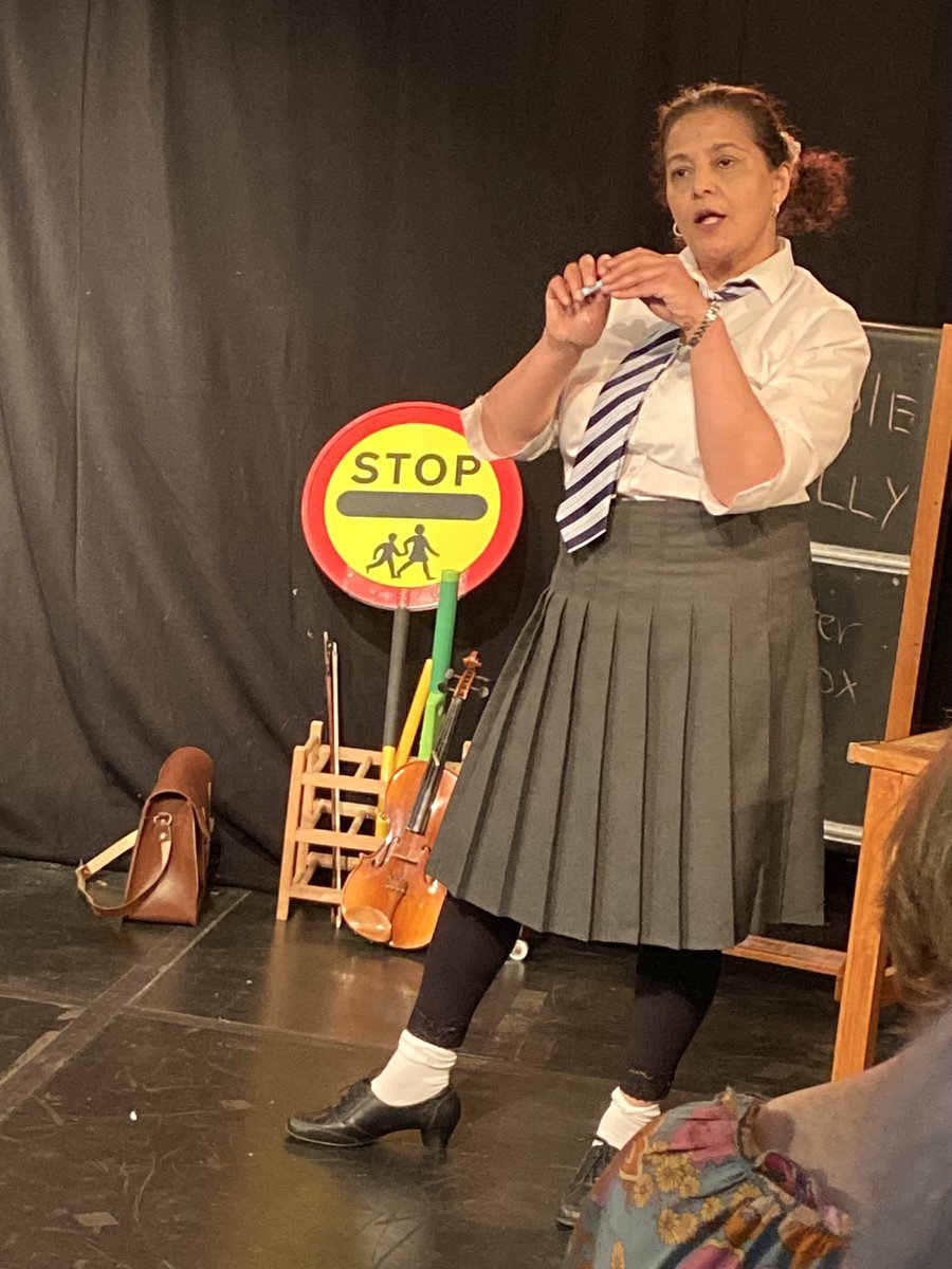 291_media's tweet photo. Our recommendation for the last weekend of the @edfringe is @LubnaKerr's Chatterbox.
Thought provoking, funny and an all-round great show.
#edfringe #fringeshows
@ThePleasance https://t.co/VgnYml9zCF