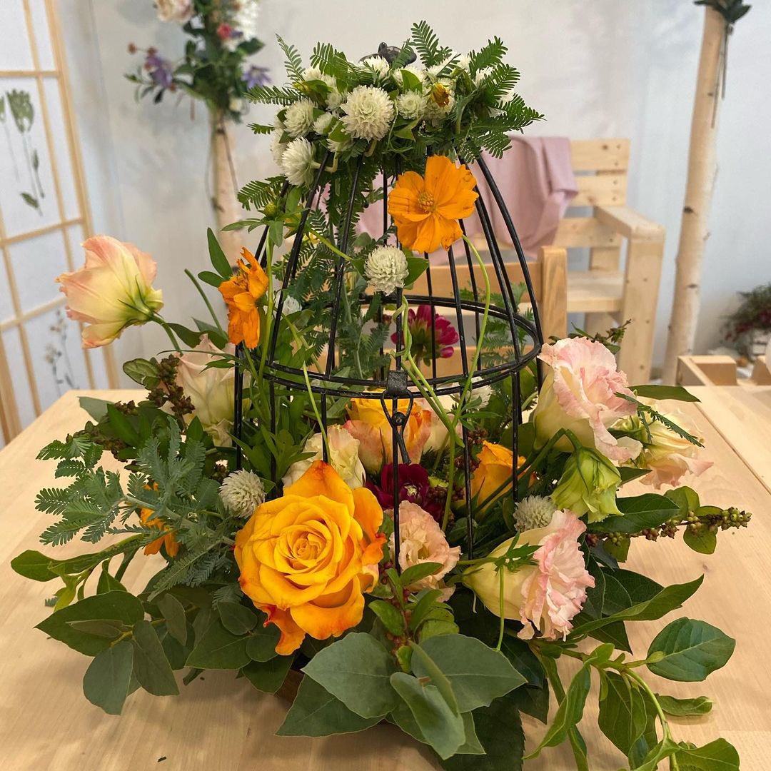 pendoc496's tweet image. Today's flower arrangement works