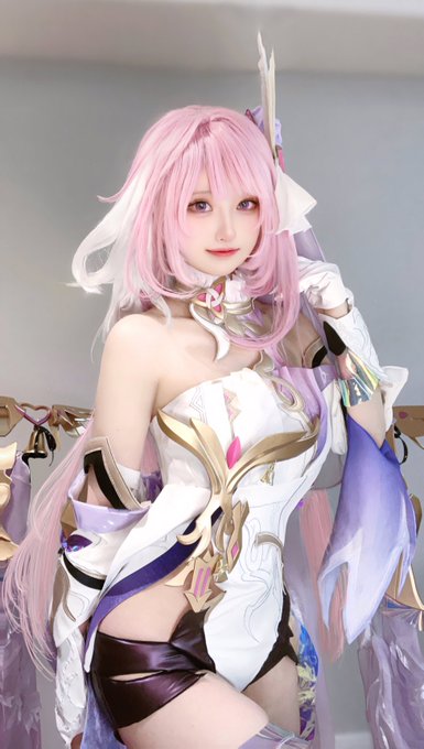 Twitterのコスプレ画像11