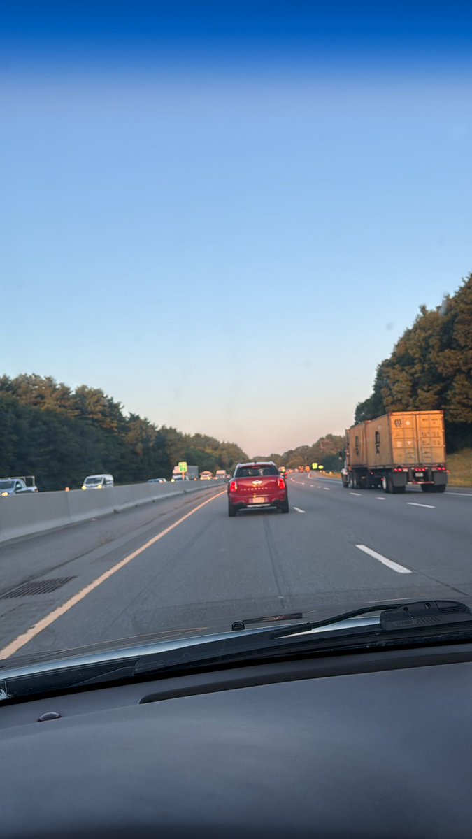 bulldogjohn33's tweet image. As one chapter closes another chapter begins… Excited to get to work!! #GoRedFlash @RedFlashMBB