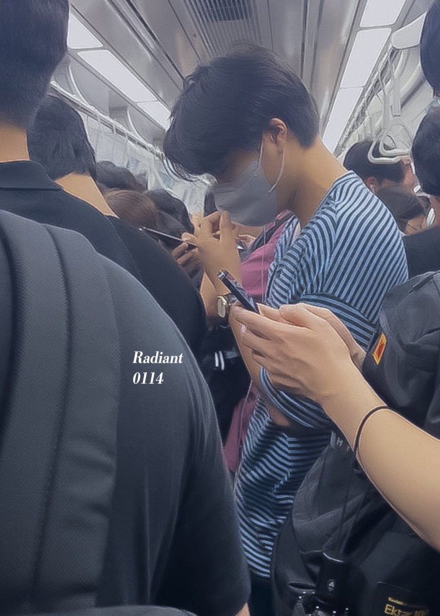 Ace_BBH's tweet photo. ANOTHER JONGIN PIC 😭 My sleepy bear 🥹💛 https://t.co/UxVGw3FjX8
