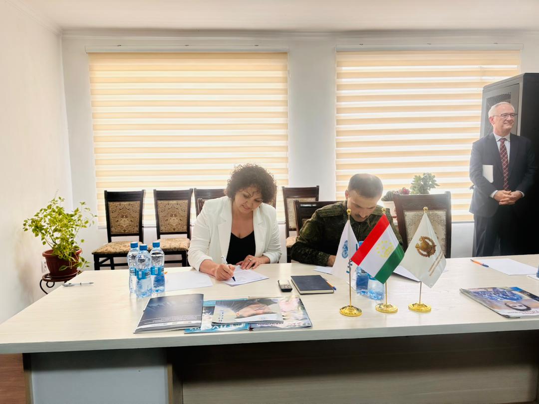 UNODC_ROCA's tweet photo. 🔒 Yesterday UNODC delivered upgraded CCTV equipment to a pilot prison in Vahdat, Tajikistan, enhancing security and humane management in line with international standards.
Returning Foreign Terrorist Fighters Detention Programme funded by @StateDeptCT. https://t.co/rzOHwK9sxM