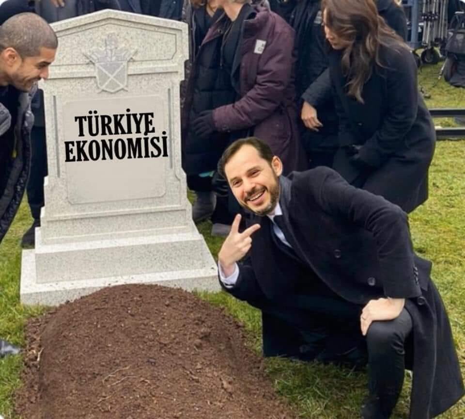 KaranliginKizi7's tweet photo. ŞAŞIRMAYIN !
YAKINDA DOLAR #50TL OLACAK ! https://t.co/IzCtTijs7J