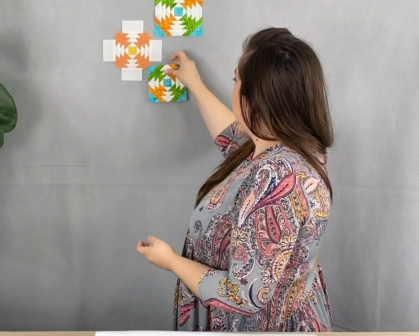 empressmills's tweet image. 🌟Quilting Design Wall.

Allows you to layout and 'audition' your quilt blocks without the need for pins &amp;amp; glues.

Quick &amp;amp; easy to use you simply place the fabrics on the wall and smooth down with your hand.

empressmills.co.uk/E111497

#designwall #haberdashery #notions #quilting