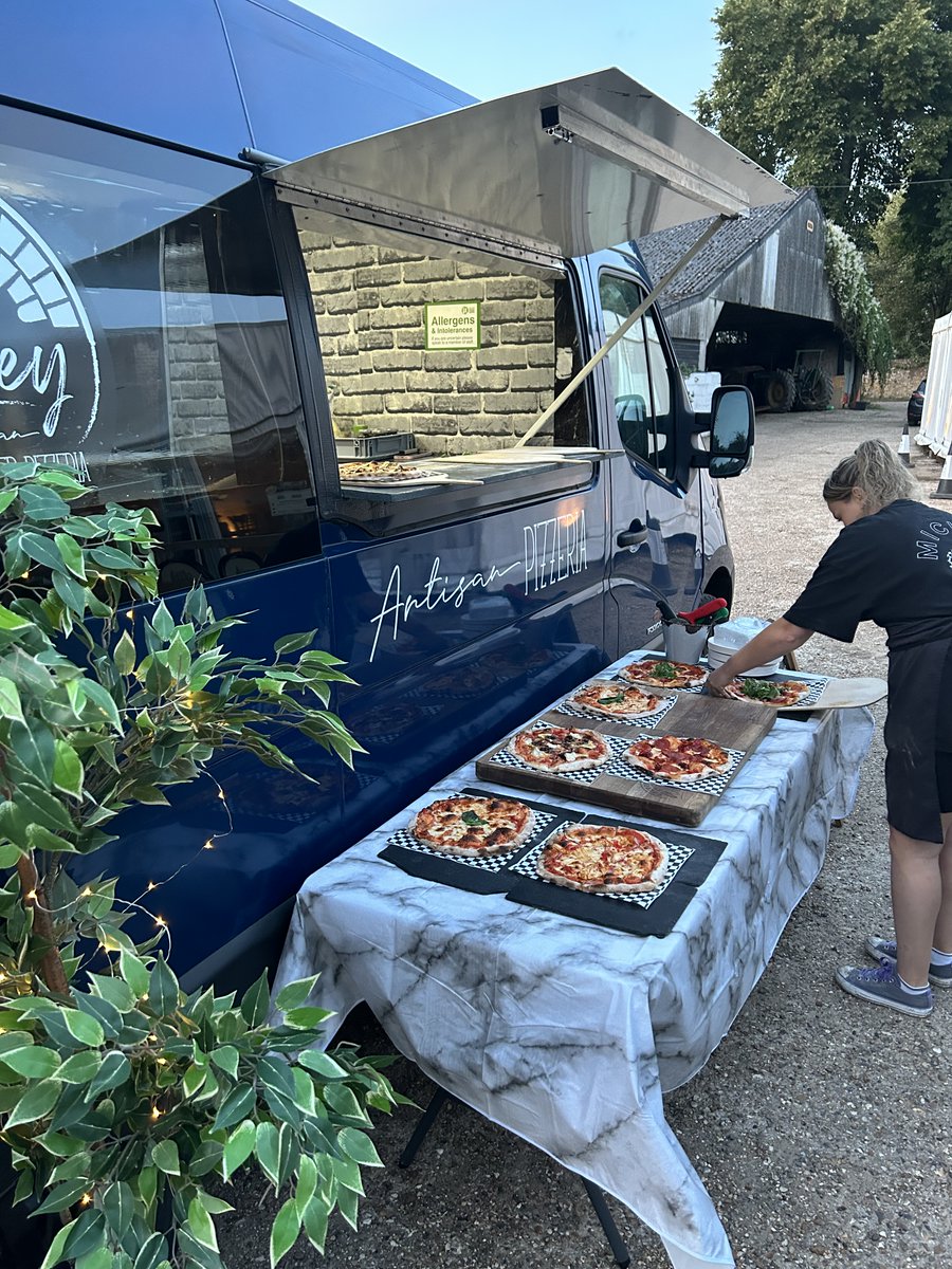 patrick_burge's tweet photo. Very simple business, low start up cost, lots of freedom, room for expansion. Just some good old 'get out of bed and get it done' needed. 

Is a mobile pizza franchise of interest? Let me know. https://t.co/McKaXrA7RZ