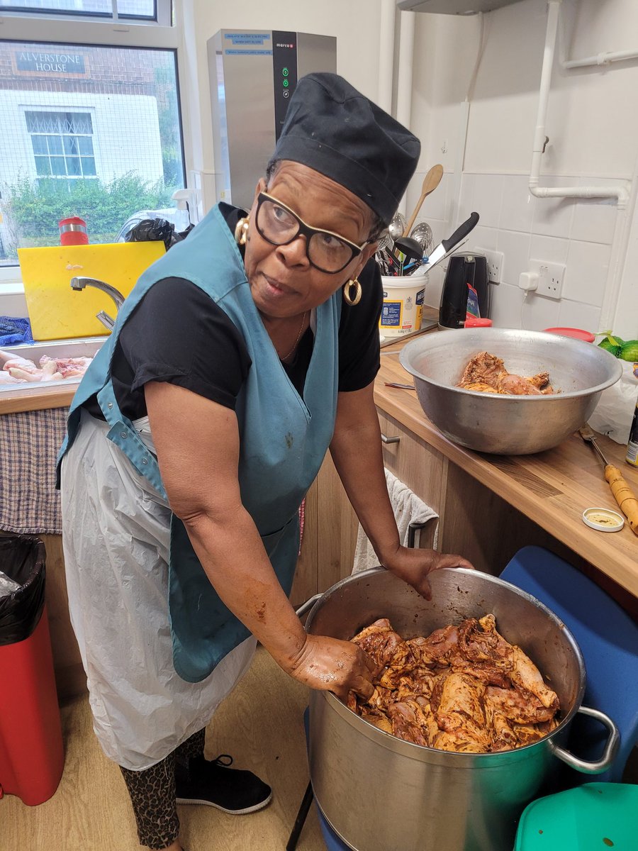 ovalartsdepot's tweet photo. Omg!
We had a end of summer scheme party and "Boy'O'Boy!"
The food was AMAZING, #TeamJackey https://t.co/0XisukIUHs