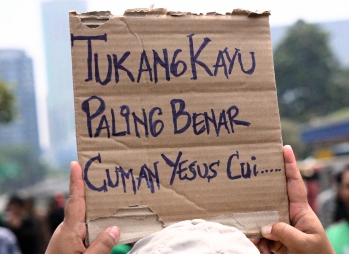 kresbung's tweet photo. “Kata Yesus kepadanya: ”Akulah jalan dan kebenaran dan hidup. Tidak ada seorang pun yang datang kepada Bapa, kalau tidak melalui Aku.”
Yohanes 14:6 https://t.co/OsIh778Jkq