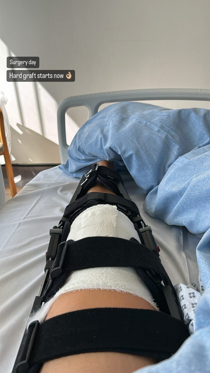 Surgery complete ✅

Thank you so much to all of you who have donated to my GoFundMe page - you are all wonderful human beings. 

I hate asking for help, but with no option but to go private, any donations are hugely appreciated! gofund.me/9321eb2c

Love you all 💙