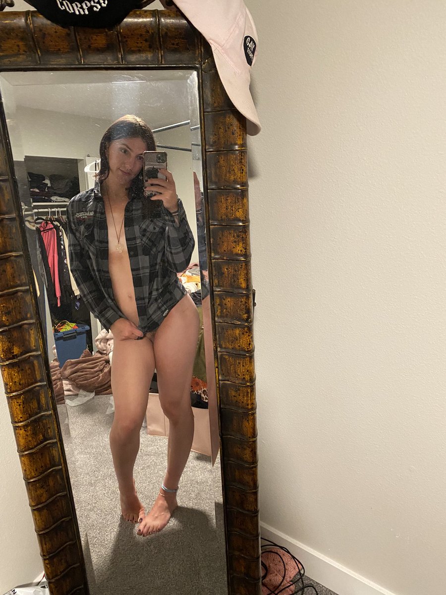 abysshole1's tweet photo. Good morning everyone 💋☀️
#trans #nsfw #ass #lgbt #mtf https://t.co/yO52SEsVmq