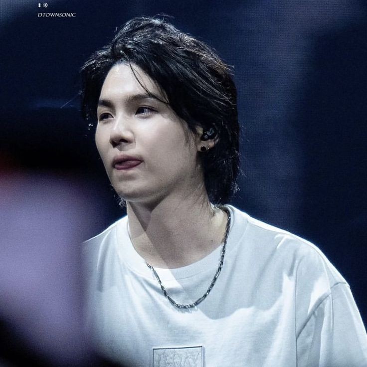 TILL THE END WITH MIN YOONGI💜

WE LOVE YOU YOONGI
WE LOVE YOU SUGA
WE LOVE YOU AGUST D

#ARMYShieldsBTS
#YoongiNeverWalksAlone
#ARMYStandsWithSuga