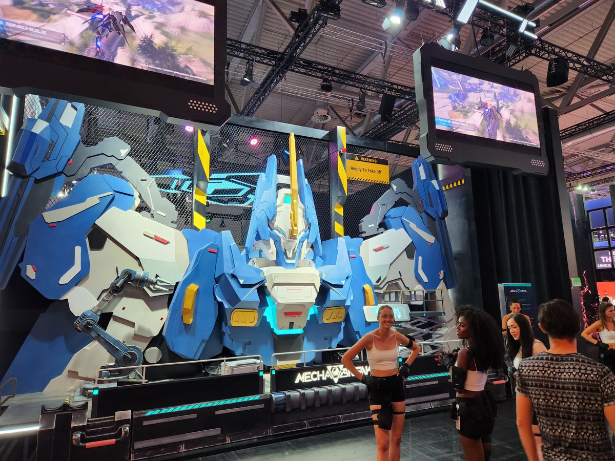 Mighty Koi tweet media