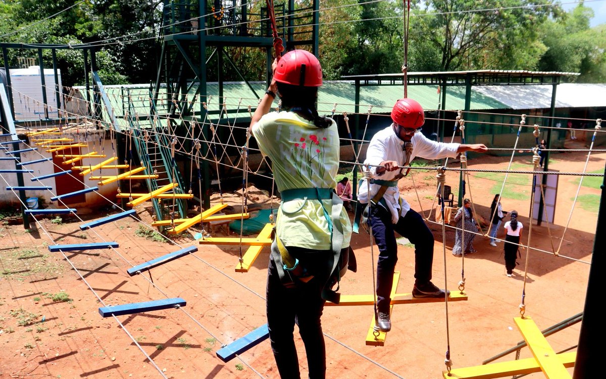 GIBSBSchool's tweet photo. 🎉 GIBS' BBA Batch 2024-27 Day Outing! Students had an amazing day with fun, leadership activities, and team-building games!
🔗 Discover more at https://t.co/RO0QrxudbO
#GIBSInsights #GIBS #myGIBS #BBA #orientation #BBALife #OrientationDay #StudentJourney #EducationInnovation https://t.co/b4XiumCMEW