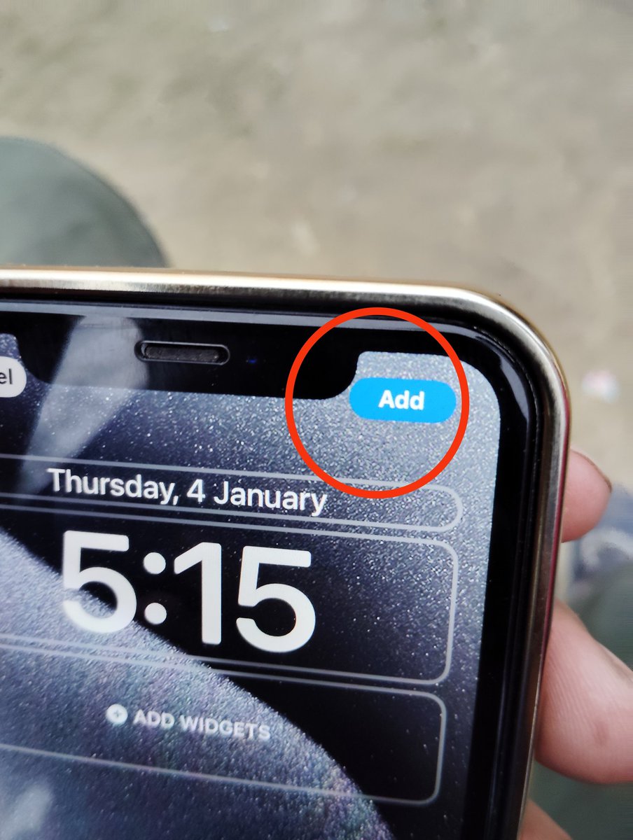 Fahad081180's tweet photo. Maybe that's why they're not ready to jump into foldable devices just yet.
#iPhone16 #iPhone16ProMax #iPhone16Pro #Apple #iOS181Beta2 #TechTends https://t.co/rqyLsj6PfT